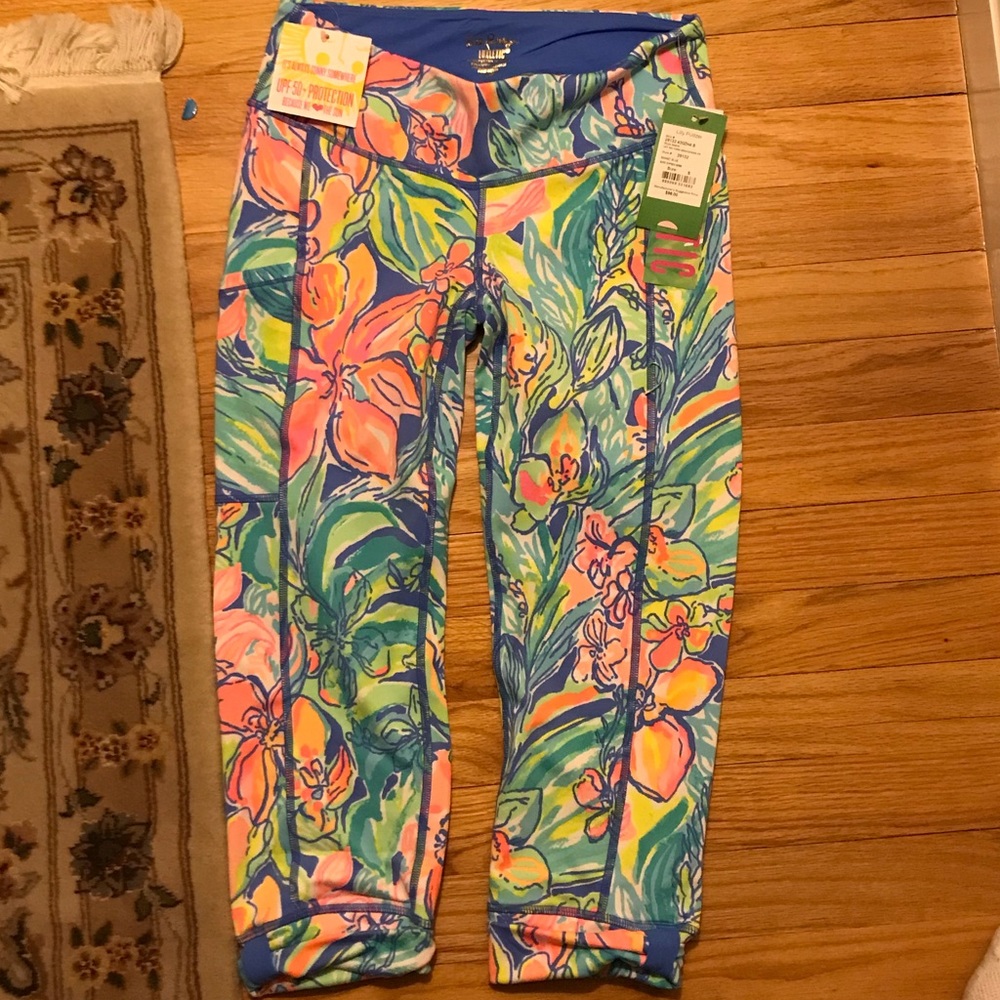 Lilly Pulitzer Cropped Yoga Pants